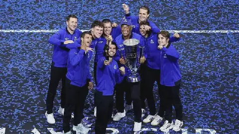 Zverev comeback leads Europe to Laver Cup victory