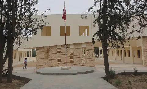 Tunisian Parents Demand School Bus for Students in Remote Area