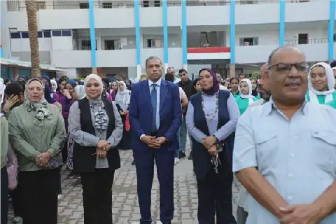 Egyptian Education Official Conducts Surprise Visits to Giza Schools
