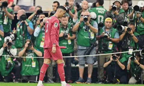 Cristiano Ronaldo Abruptly Leaves Portugal Training Camp