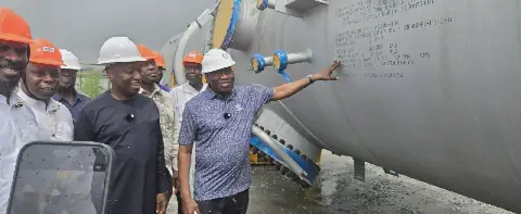 Jonathan commends progress on Azikel refinery after Bayelsa visit