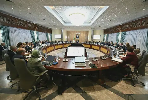 Algerian Government Reviews 2027 Finance Law Draft