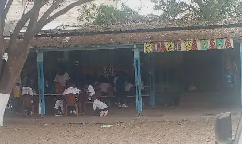 Thirty underprivileged children in Kinshasa receive educational support