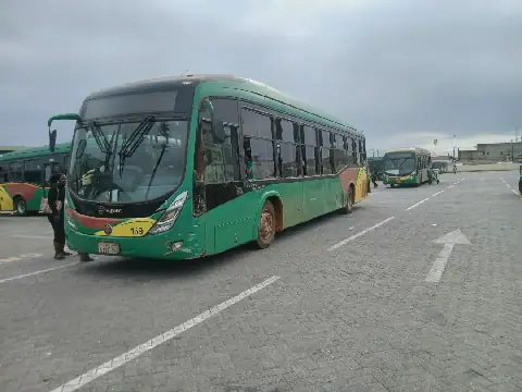 Ayalolo contra-flow moves 8,000 passengers from Adenta to Accra on first day