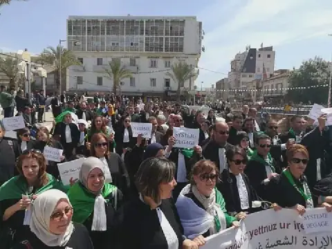 Hundreds of Algerian Lawyers Protest in Tizi-Ouzou