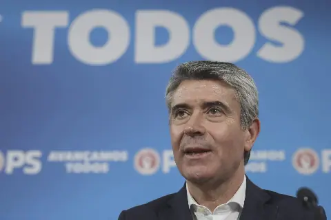 PS to Abstain from Voting on Portugal's 2027 Budget