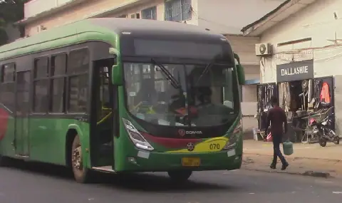 Aayalolo buses
