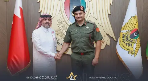 الانتخابات وتوحيد المؤسسات في صدارة مباحثات صدام حفتر ووفد بحرين