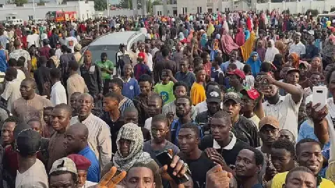 Stampede at Niger Gov't House Leaves 3 Dead, Several Injured