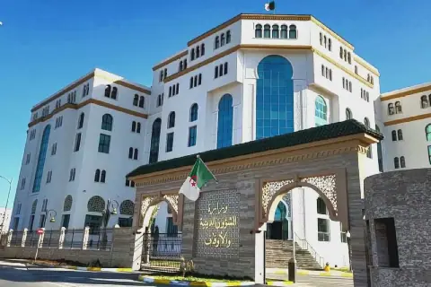 Algeria to Recruit 1,200 for Religious Affairs Sector