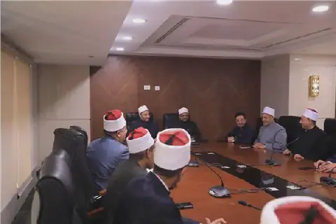 Egyptian Islamic Research Complex Aims to Protect Societal Awareness