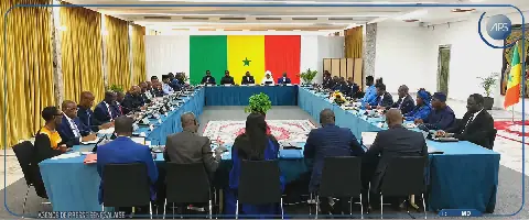 Le Conseil des ministres du Sénégal se penche sur la rentrée scolaire et l'emploi des jeunes
