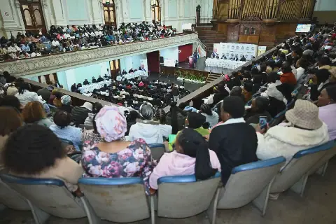 South African Teachers Threaten Strike Over Planned Retrenchments