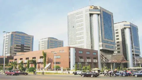 NNPCL Loans N220bn to Nigeria's Refineries for Maintenance