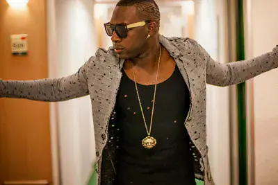 Guinean DJ Oudy 1er Releases New Single "Ça n'a qu'a se lever"