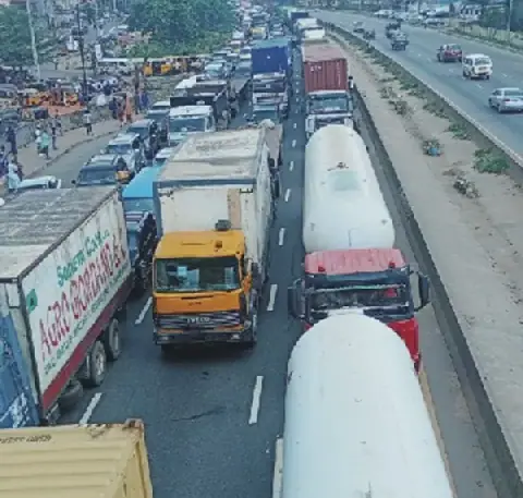 Tragedy of the Lagos-Ibadan Expressway