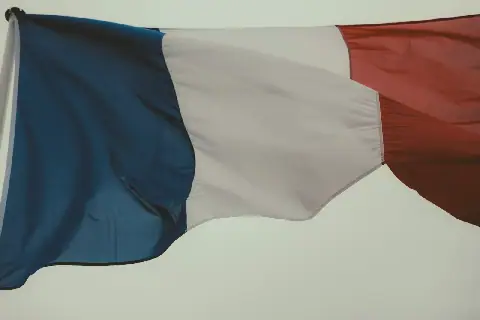 France Introduces New Measures to Simplify Residence Permits for International Students