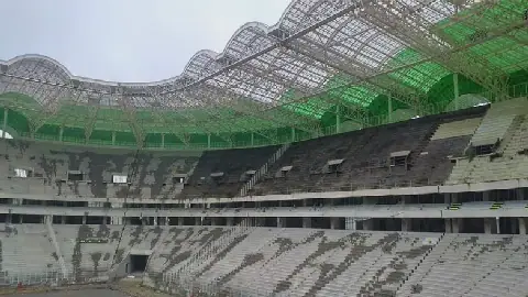 Algerian President Tebboune Sets Deadline for New Stadium Projects