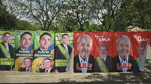 Lula and Bolsonaro’s mudslinging heats up ahead of weekend vote