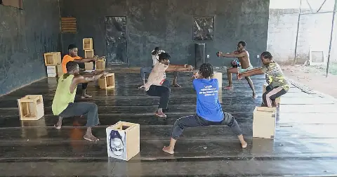 Burkina Faso deaf dancers use special technique to follow rhythm