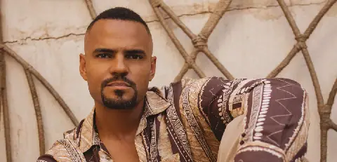Mohombi : avec « Human Intelligence », remettre l’humain au cœur de la musique