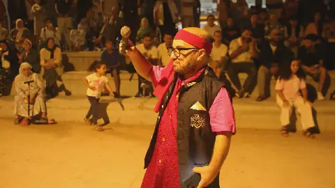 Les musiciens de rue font le show sur la corniche de Mohammedia