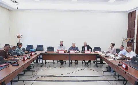 Tunisian Committee Reviews Health and Social Affairs Proposals