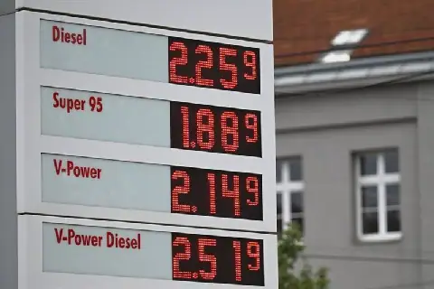EU diesel price hits record 2.24 euros per litre amid Mideast conflict