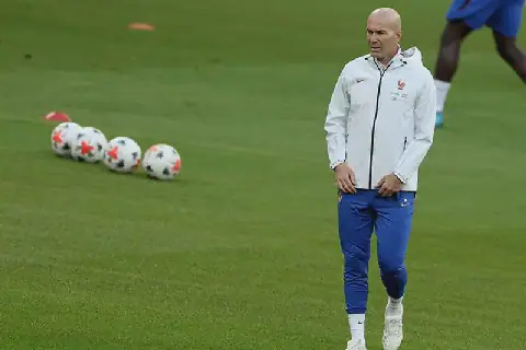 Zidane 'no regrets' about Materazzi headbutt as France face Italy again