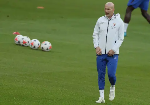 Zidane 'no regrets' about Materazzi headbutt as France face Italy again