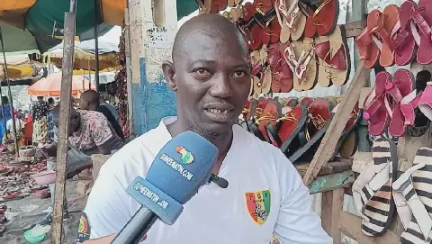 Struggling Cordonnier in Daloa, Côte d'Ivoire, Faces Challenges in Traditional Trade