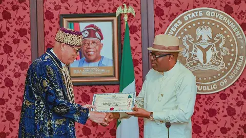 Fubara Presents Staff of Office to New Opobo King, Urges Peace and Unity
