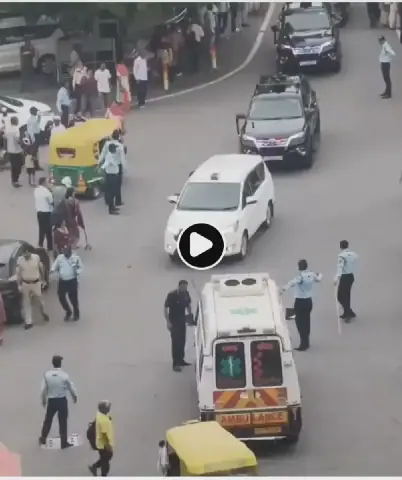Patient Dies After Police Stop Ambulance for Assam CM's Convoy in India