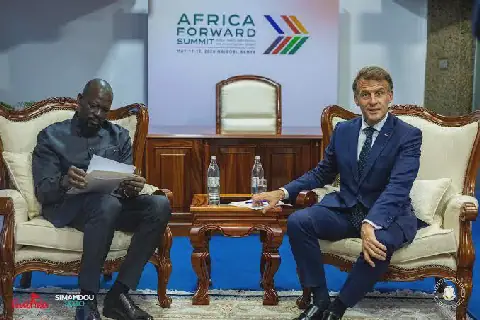 French President Macron Congratulates Guinea's Doumbouya on National Day