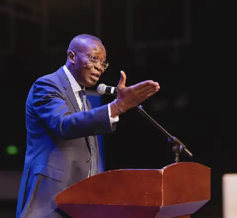 Petit commerce en RDC : Mukoko Samba appelle les opérateurs à se mettre en conformité