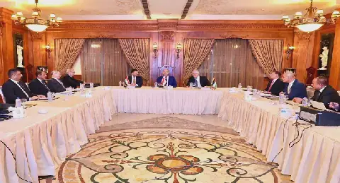 وزير النقل يترأس اجتماع الجمعية العمومية للجسر العربى للملاحة