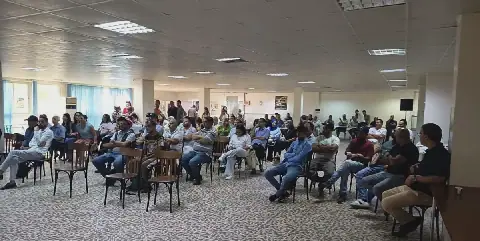 Tunisian Electricity and Gas Workers Threaten Strike Over Safety Concerns and Wages