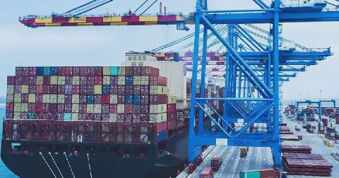 Tema Port containers