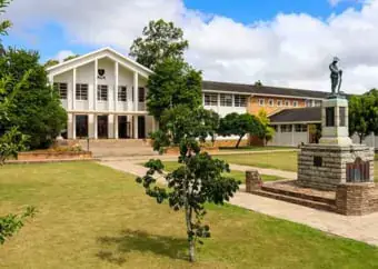 Drama at Dale after new teacher tipped for rugby coach over former Bok, ex-pro player