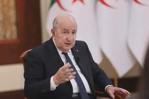 Algerian President Tebboune Addresses Press on Economy, International Relations