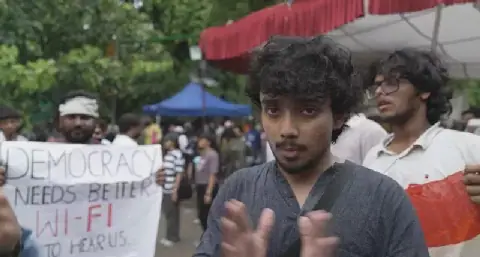 India's 'cockroach' protesters are back - this time asking poll chief to resign