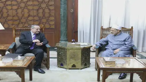 Azhar Sheikh Meets with Head of Education Quality to Discuss Accreditation and Curriculum Development