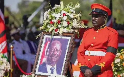 I'm still expecting a miracle: Raila's friend struggles with his death