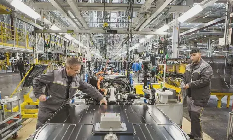 Renault Announces €10 Billion Investment in Electric Vehicles in France