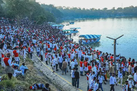 Ethiopia Celebrates Irecha Hora Arsedi Festival with Great Fervor