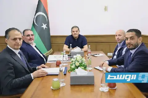 الدبيبة يدعو إلى إعداد جدول مرتبات موحد يعالج التفاوت بين القطاعات