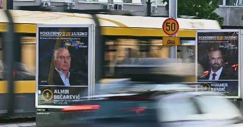 Bosnia votes with wartime divisions still dominating
