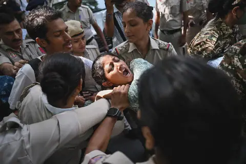 India police investigate sexual harassment allegations during protests