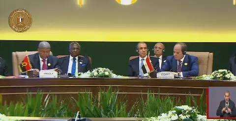 الرئيس السيسي ونظيره الأنجولي يترأسان أعمال قمة الدول المؤسسة لوكالة (أودا – نيباد)