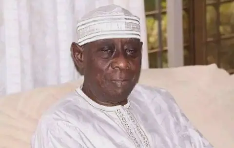 Senegalese Writer and Former Minister Cheikh Hamidou Kane Passes Away